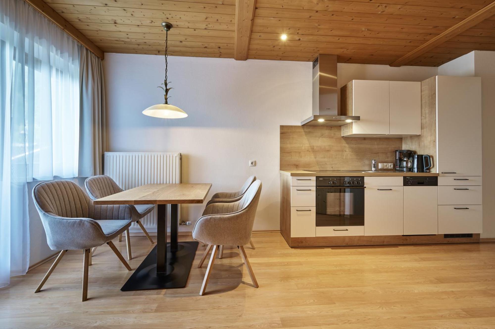 Landhaus Huber อัลเทนมาร์คท์ อิม พองเงา ห้อง รูปภาพ