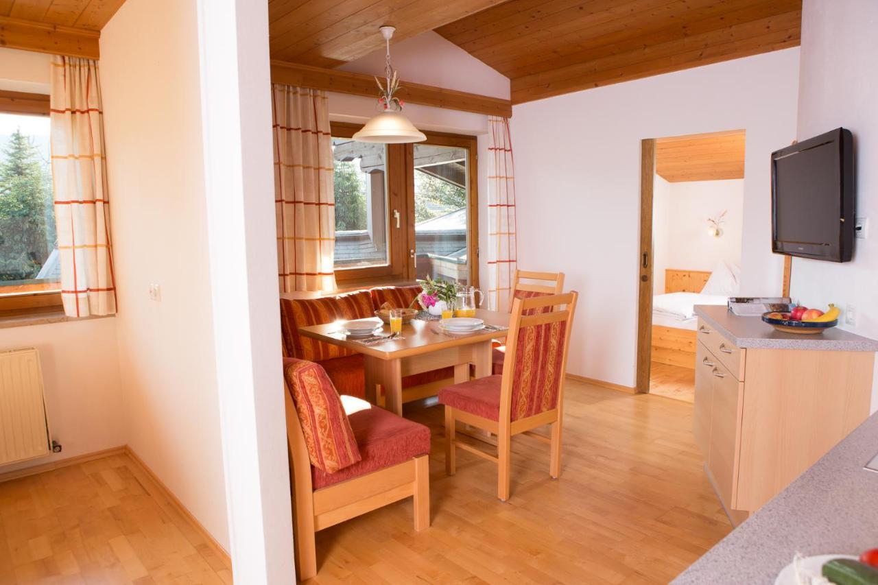 Landhaus Huber อัลเทนมาร์คท์ อิม พองเงา ภายนอก รูปภาพ